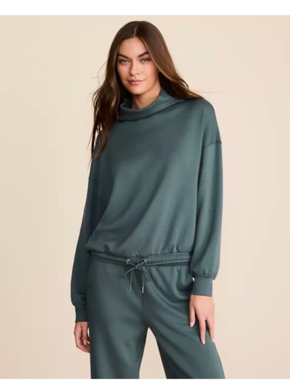 LOFT Lou & Grey 2 piece Athleisure Set in green-Medium Petite